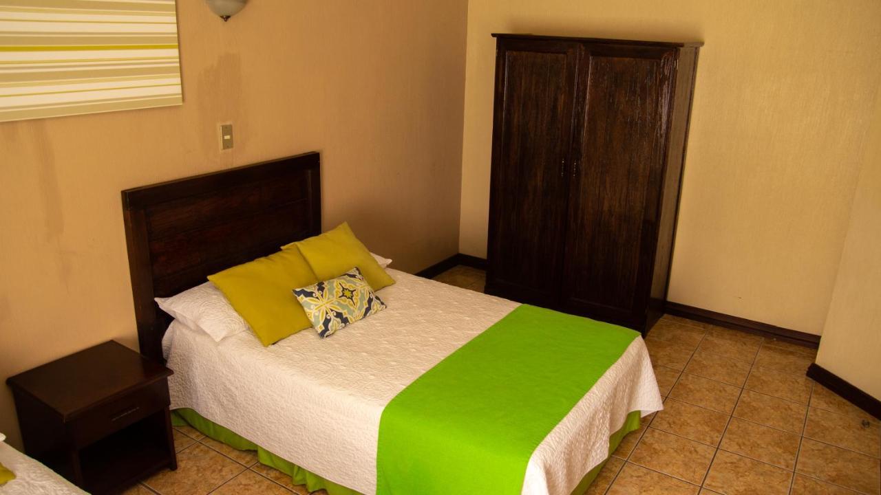 Resort Y Parque Acuatico Valle Dorado El Rosario Exterior foto